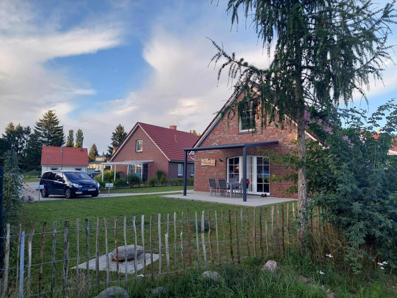 Alleenhuus Warin Zewnętrze zdjęcie